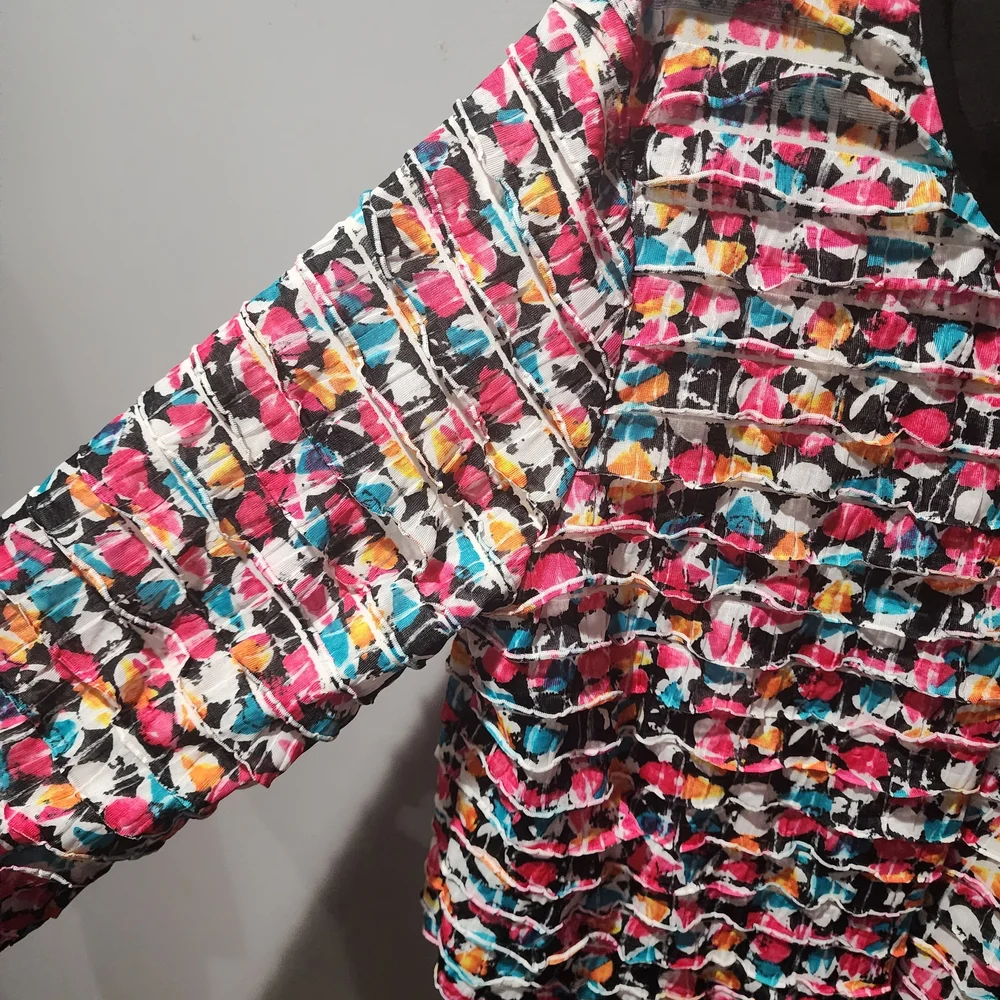Multicolor Ruffled Cropped Statement Jacket 14/L - Picture 4 of 6